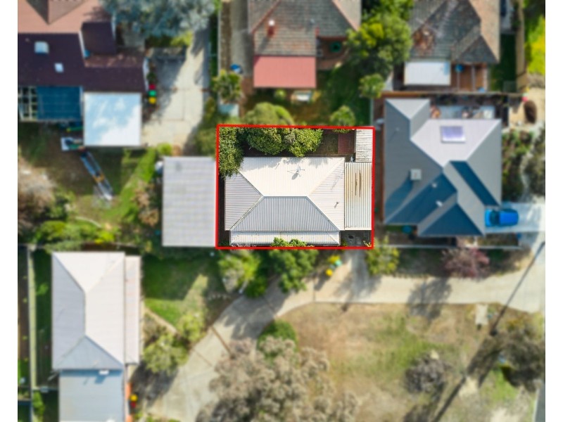 1/2 Towers Street, Flora Hill VIC 3550