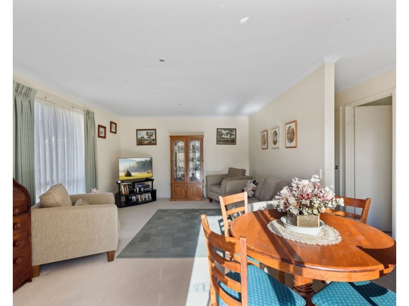 2/20 Glencoe Street, Kennington VIC 3550