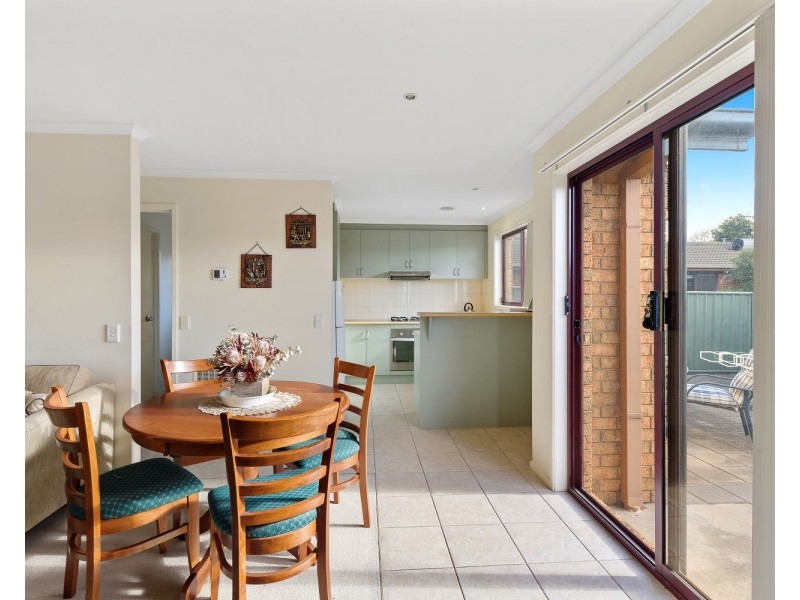 2/20 Glencoe Street, Kennington VIC 3550