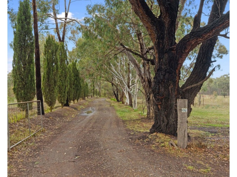 328 Sinclairs Road, Strathfieldsaye VIC 3551