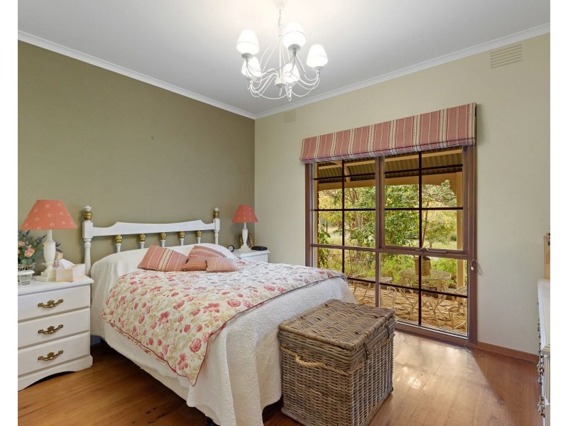 328 Sinclairs Road, Strathfieldsaye VIC 3551