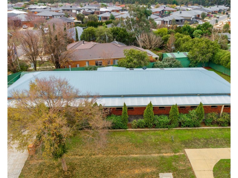 37 Brentwood Boulevard, Strathfieldsaye VIC 3551