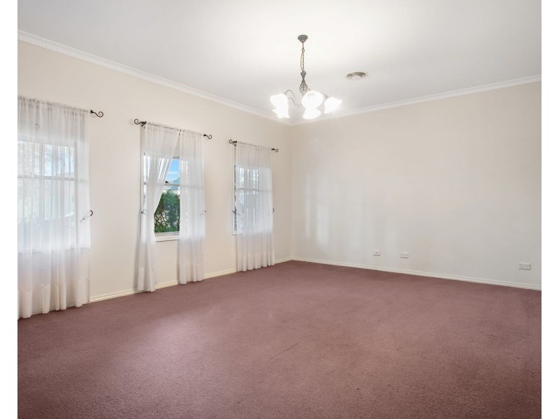 37 Brentwood Boulevard, Strathfieldsaye VIC 3551