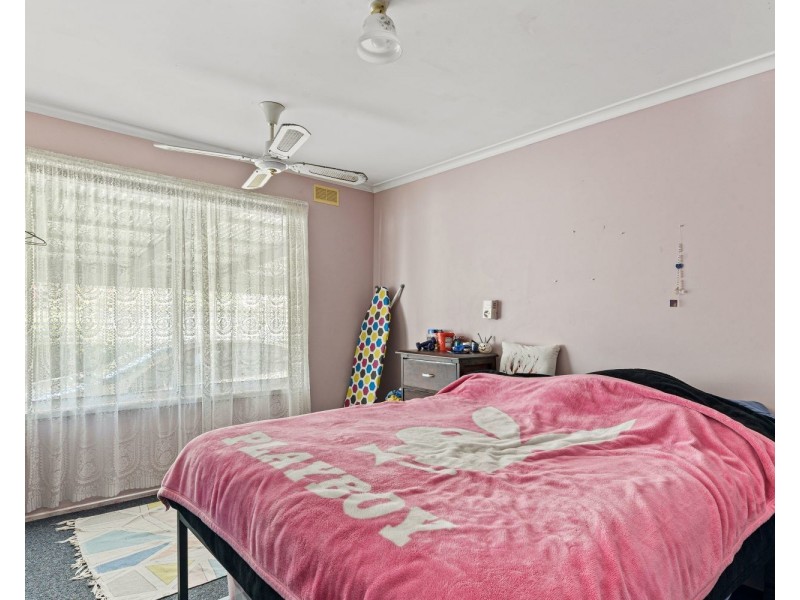 29 Kinross Street, Long Gully VIC 3550