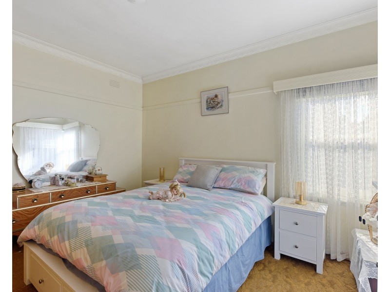 23 Alamein Court, Golden Square VIC 3555