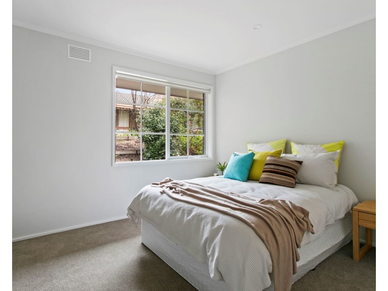 1/33-55 Mandurang Road, Spring Gully VIC 3550