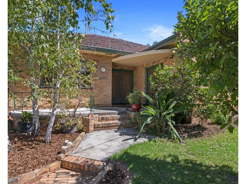 11 Booth Street, Golden Square VIC 3555