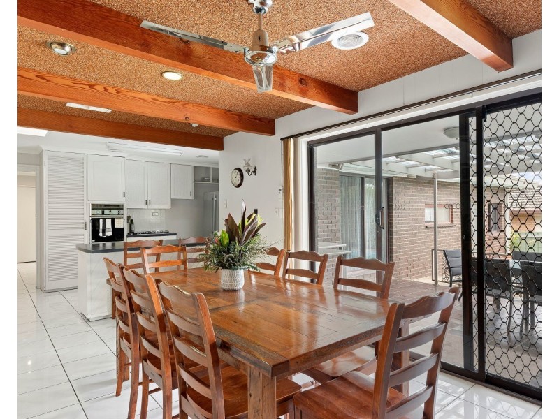 29 Collins Street, Kangaroo Flat VIC 3555