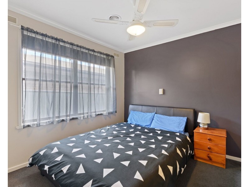 29 Collins Street, Kangaroo Flat VIC 3555