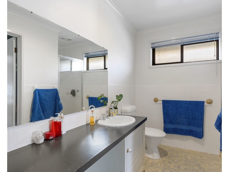 29 Collins Street, Kangaroo Flat VIC 3555