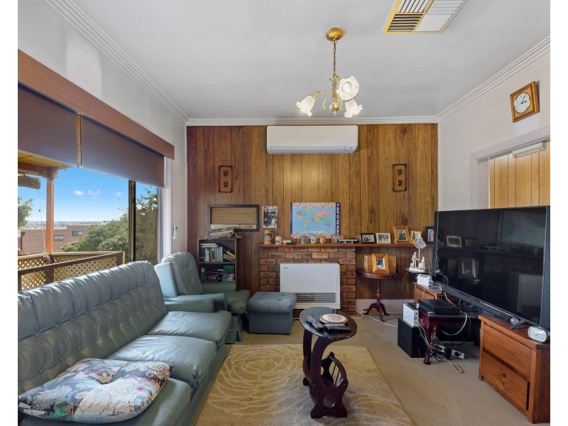 55 Race Street, Flora Hill VIC 3550