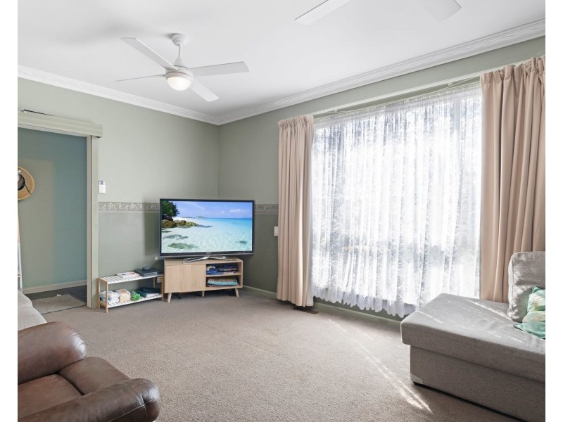 3 Collins Street, Kangaroo Flat VIC 3555
