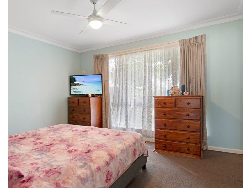 3 Collins Street, Kangaroo Flat VIC 3555