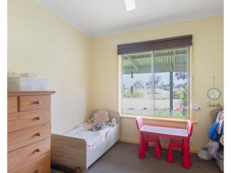 3 Collins Street, Kangaroo Flat VIC 3555