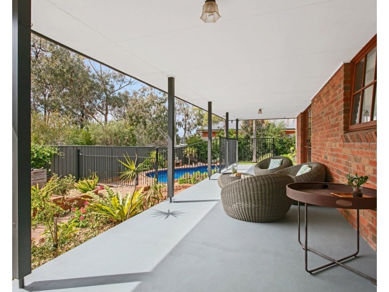 218  North Harley Street, Strathdale VIC 3550