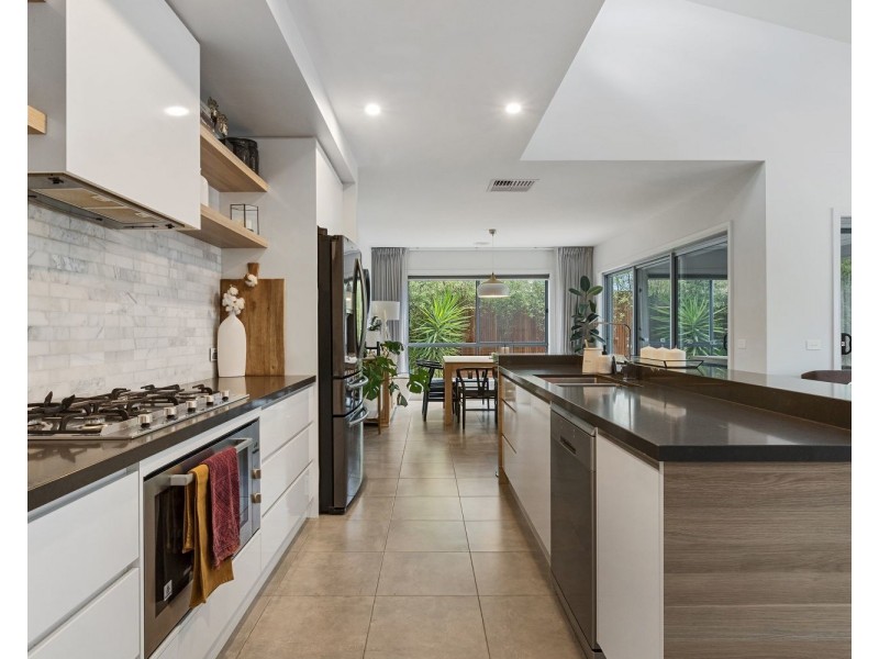 11 Park Village Terrace, Strathfieldsaye VIC 3551