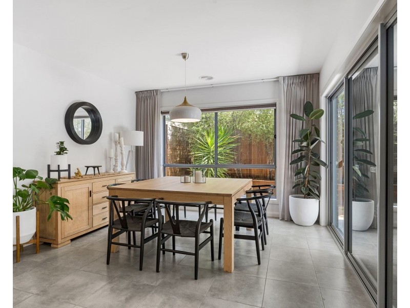 11 Park Village Terrace, Strathfieldsaye VIC 3551