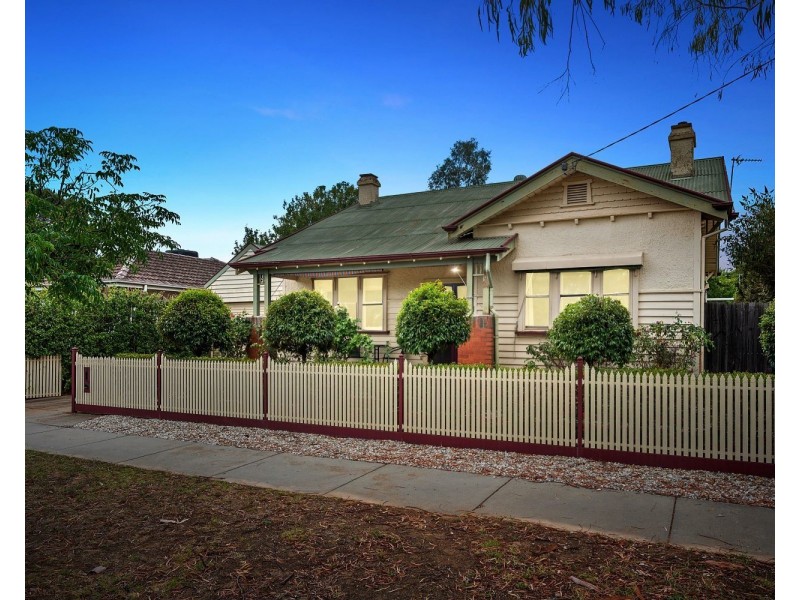 13 Somerville Street, Flora Hill VIC 3550