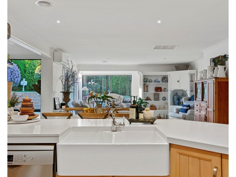 17 Firth Street, California Gully VIC 3556