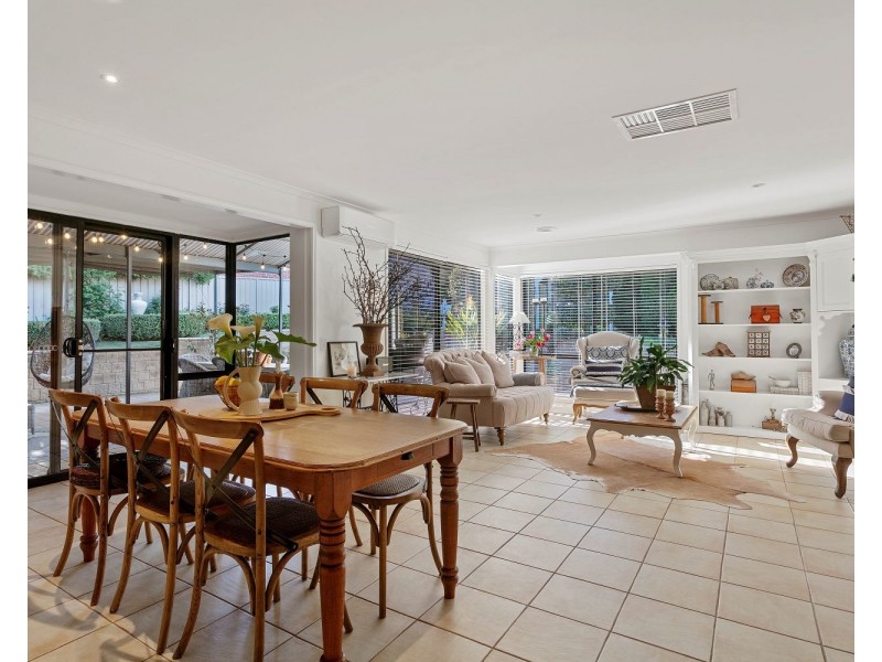 17 Firth Street, California Gully VIC 3556