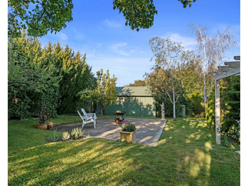 17 Firth Street, California Gully VIC 3556