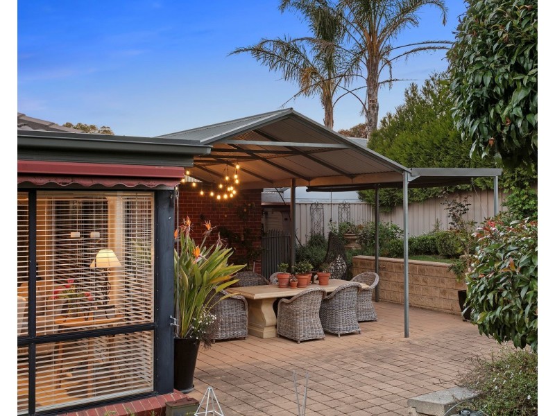 17 Firth Street, California Gully VIC 3556