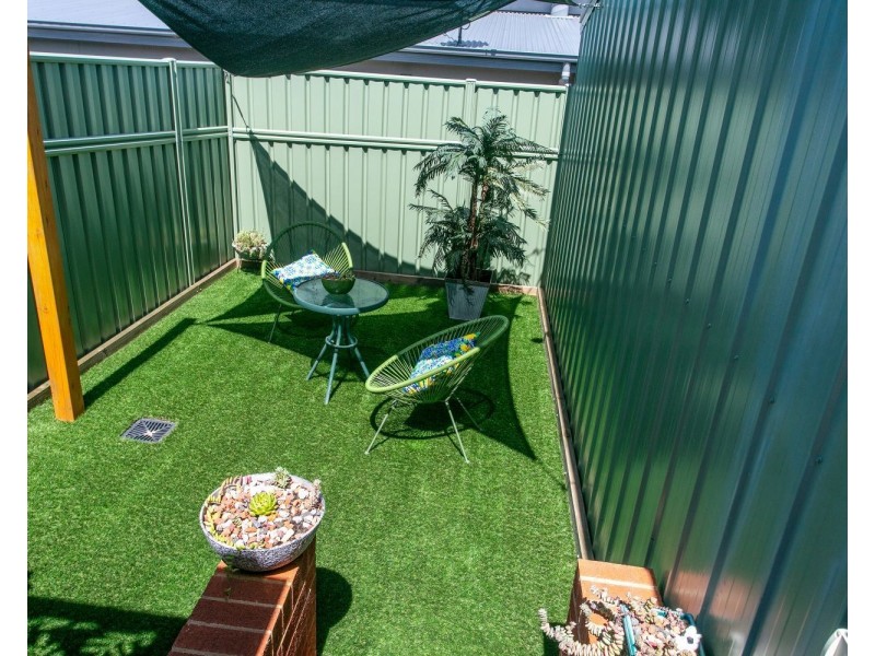 10 Merlot Close, Maiden Gully VIC 3551