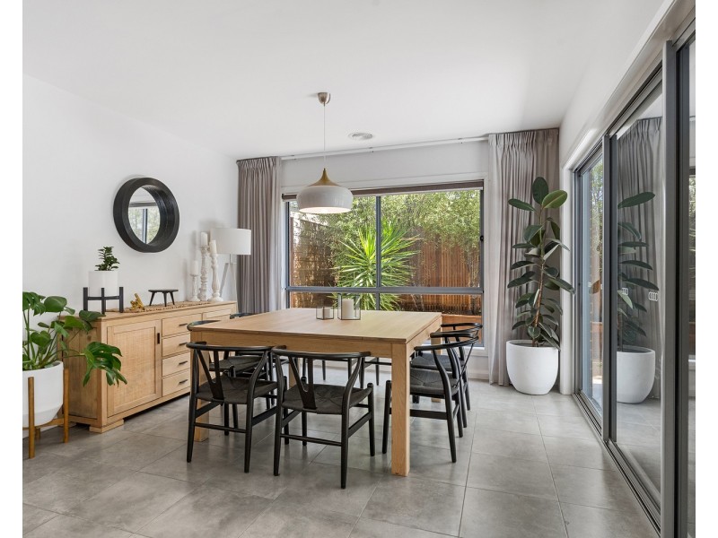 11 Park Village Terrace, Strathfieldsaye VIC 3551