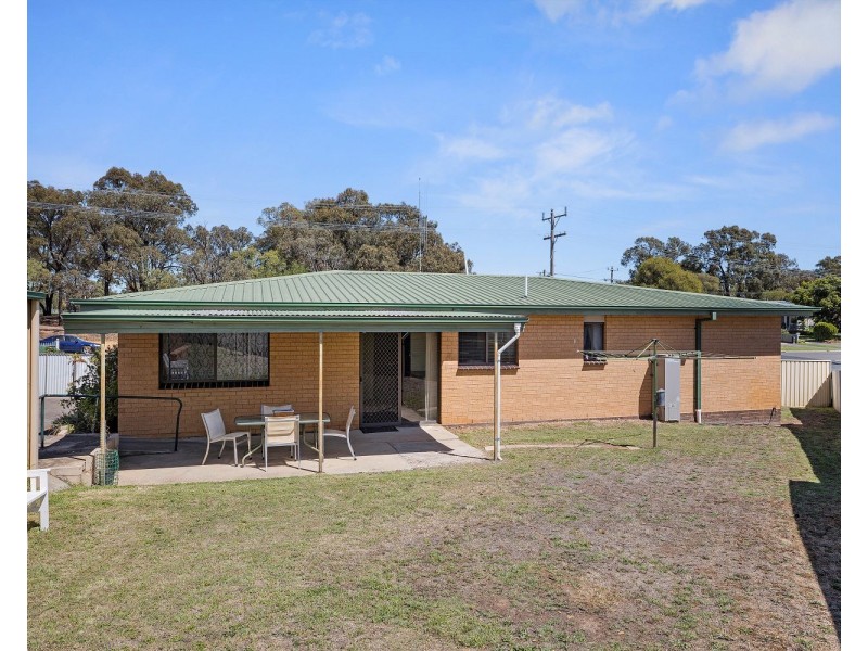 13 Green Street, California Gully VIC 3556