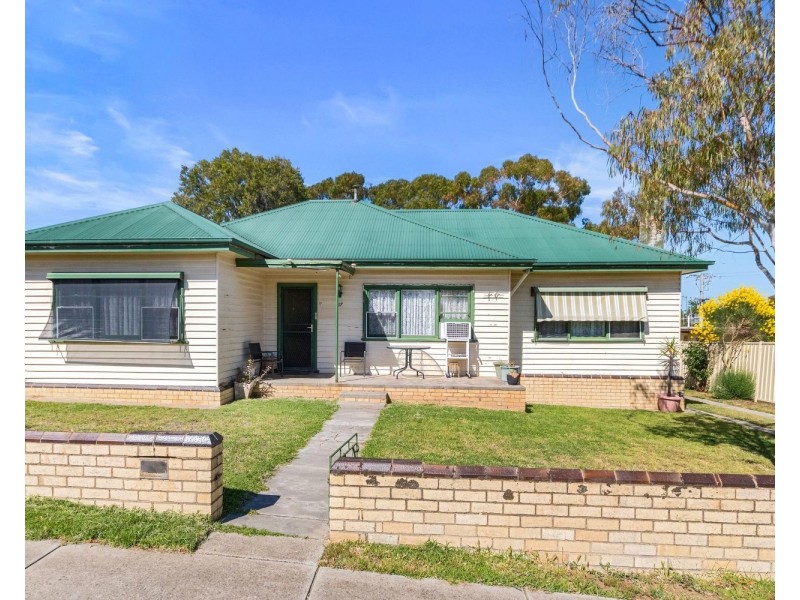 17 and 17a Bolt Street, Long Gully VIC 3550