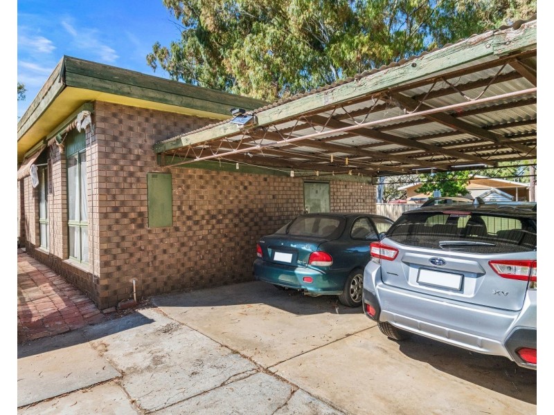 17 and 17a Bolt Street, Long Gully VIC 3550