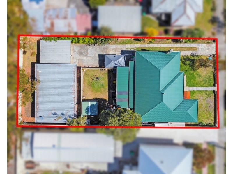 17 and 17a Bolt Street, Long Gully VIC 3550