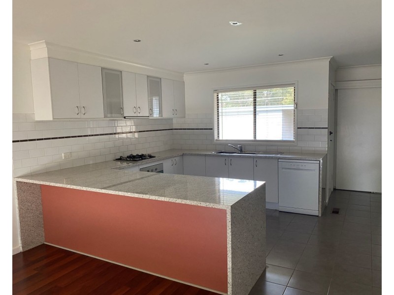 7 Earls Court, Golden Square VIC 3555