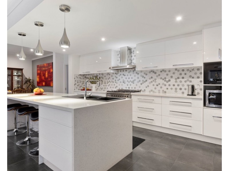 48 Regent Street, Strathfieldsaye VIC 3551