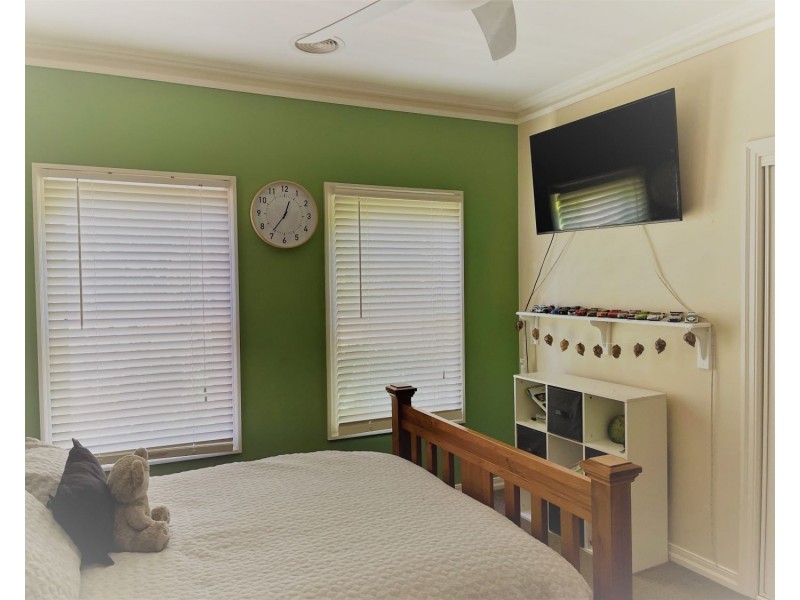 12 Cameron Court, Huntly VIC 3551