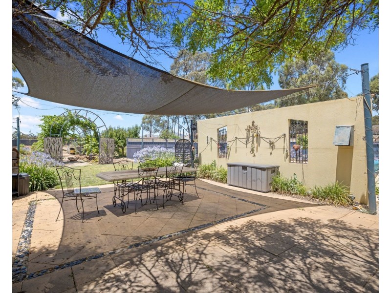 12 Cameron Court, Huntly VIC 3551
