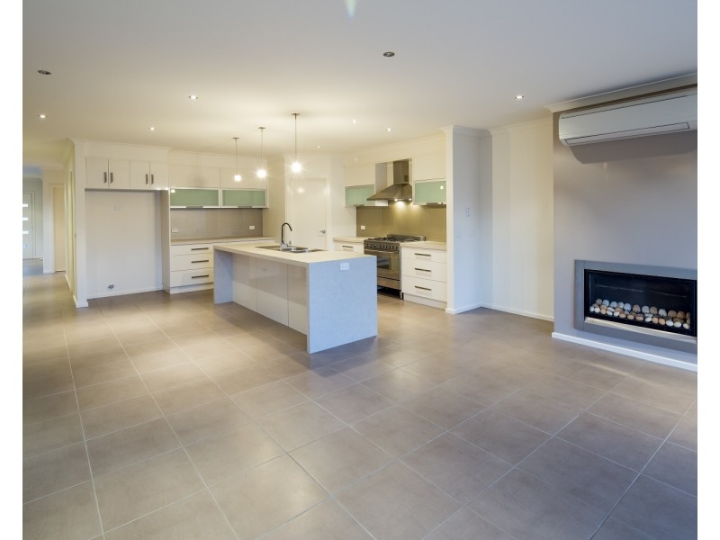 9 Amber Court, East Bendigo VIC 3550