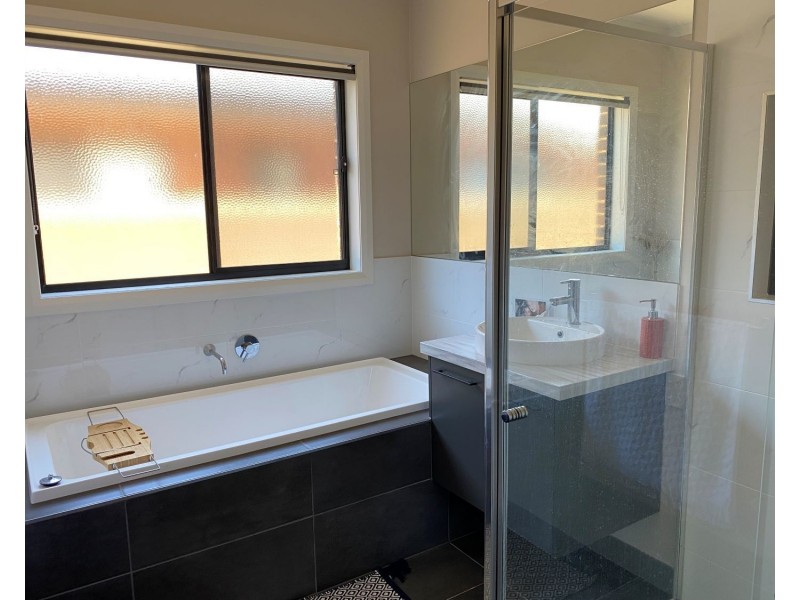 34 Garden Drive, Epsom VIC 3551