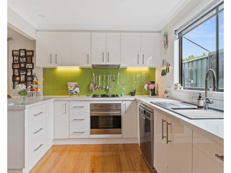 9 William Street, Long Gully VIC 3550