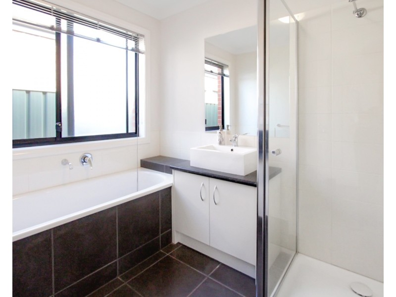 231 Station Street, Epsom VIC 3551