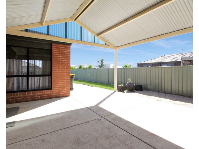 231 Station Street, Epsom VIC 3551