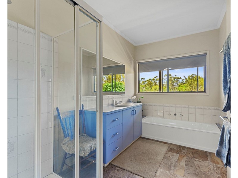 24 Burke Street, Newbridge VIC 3551