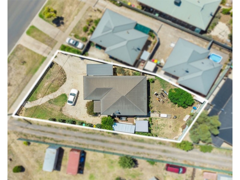 37 Inglewood Street, Golden Square VIC 3555