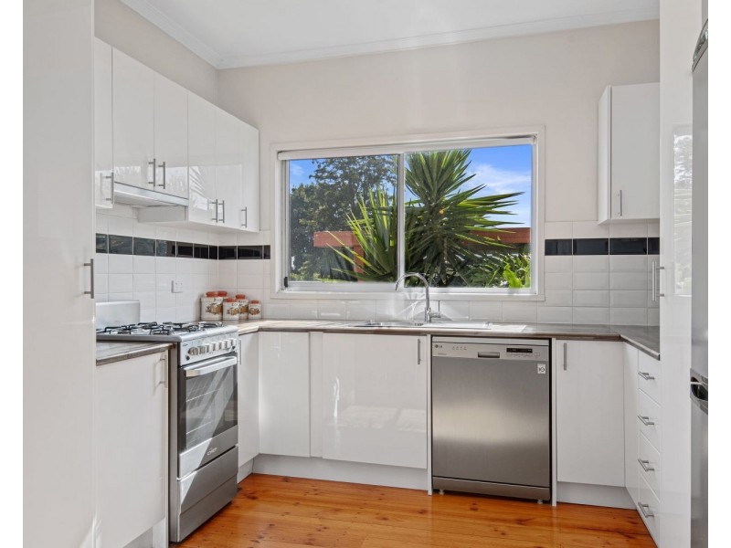 31 Nelson Street, California Gully VIC 3556
