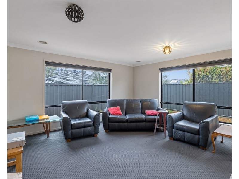 17 Daisy Street, Huntly VIC 3551