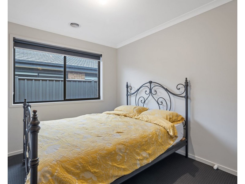 17 Daisy Street, Huntly VIC 3551