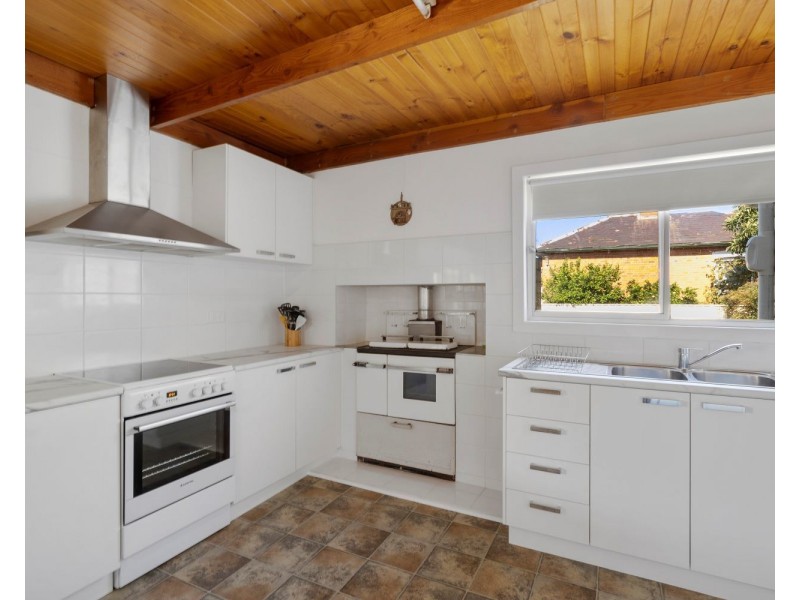 31 Lyons Street, Newbridge VIC 3551