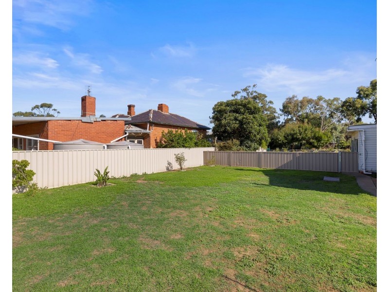 31 Lyons Street, Newbridge VIC 3551