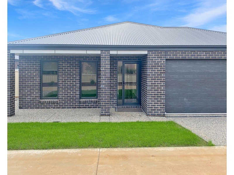 2/58 Edwards Road, Jackass Flat VIC 3556