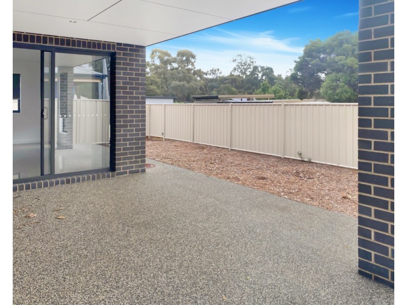 2/58 Edwards Road, Jackass Flat VIC 3556